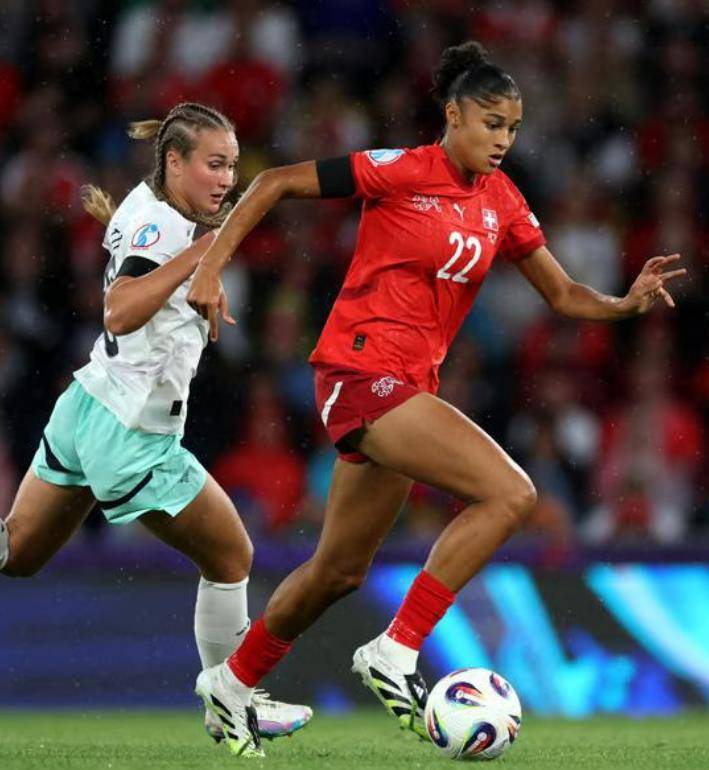 瑞士队前途光明!,哈兰德新星比赛规则变更表现突出热度持续攀升 瑞士队前途光明!,哈兰德新星比赛规则变更表现突出热度持续攀升