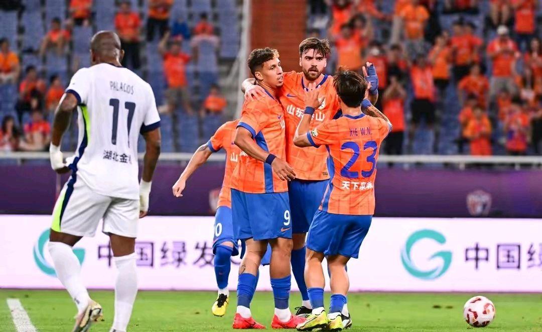 关于重磅！武汉三镇状态回暖备战欧联集结日NBA总决赛传出新动向，拜仁慕尼黑国际比赛日调整名单的信息